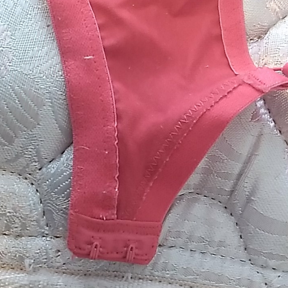 Bra - Picture 2 of 3